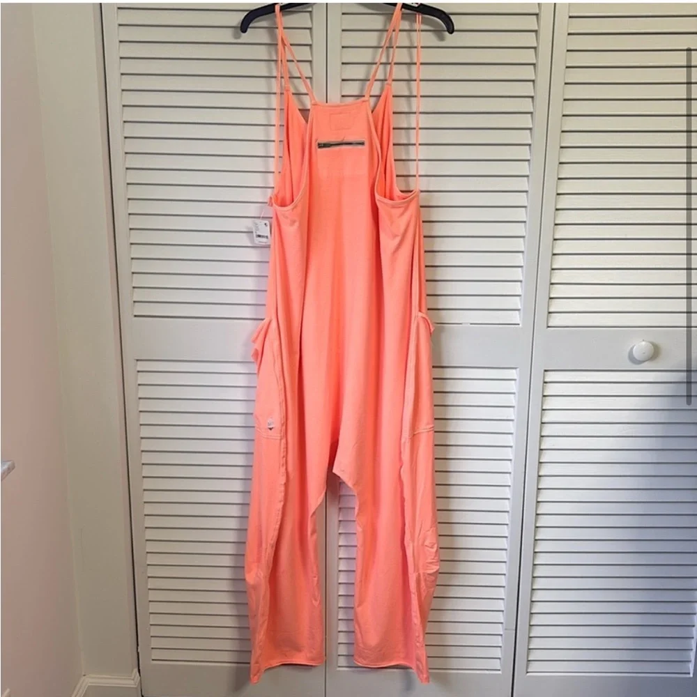 NWT FP Movement Hot Shot Onesie Melon XL - Picture 5 of 8